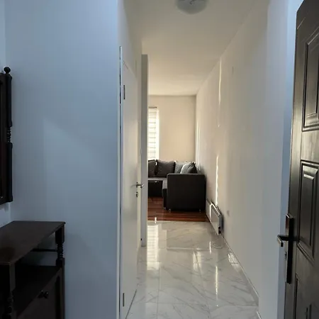 Apartment Vema 3 *